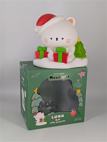 New Light "Santa Luna" White Cat Christmas