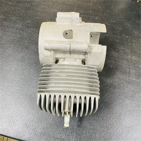 NOS Harley Davidson Motor Part