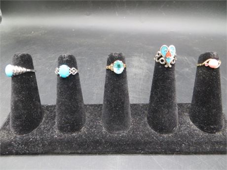 4 Turquoise Rings & 1 Pink Ring