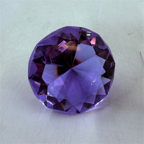 Large Violet Crystal Diamond Paperweight
