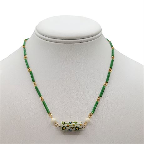 Vintage Mod Green Glass Bead Necklace