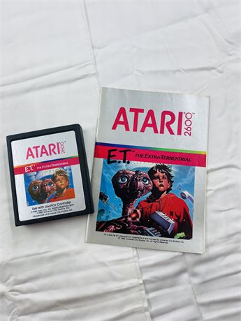 Atari 2600 ET w/ Manual