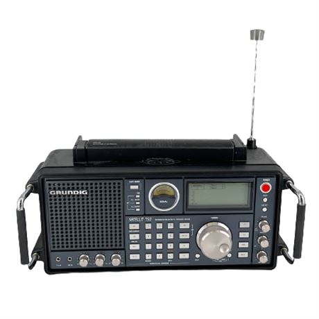 Eton Grundig Satellit 750 Ultimate AM/FM Radio