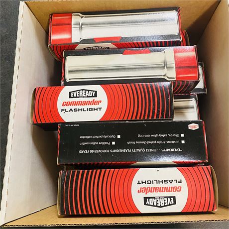 15 NOS Eveready Commander Flashlights