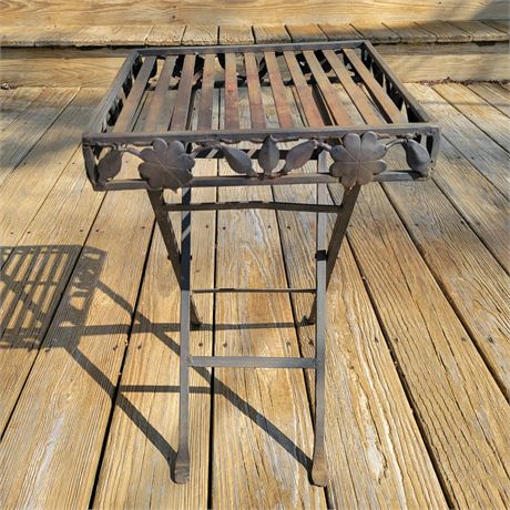 Steel Outdoor End Table