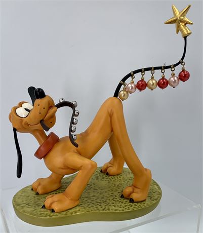 Pluto Walt Disney Classics Collection Christmas Statue, in the Box