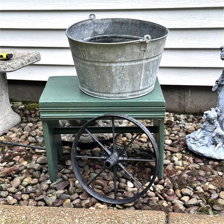 Green Bench, Wheel & aluminum Bucket