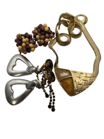 Earrings and necklace lot