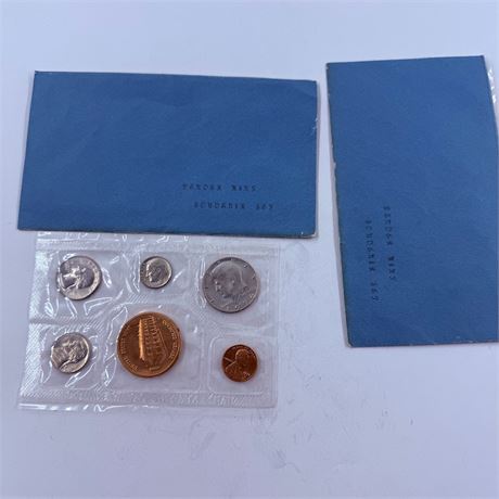 2x 1974 US Mint Denver Coin Sets