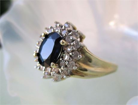 14K Yellow Gold Dark Blue Sapphire & Diamond Ring Sz 7.25