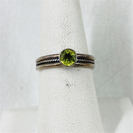 3.1g Sterling Ring Size 7.25
