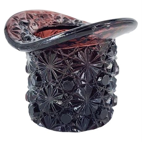 Vintage  LG WRIGHT Daisy and Button Amethyst Top Hat Toothpick Holder