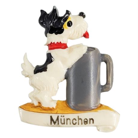 Vintage Early Plastic München Souvenir Dog & Beer Brooch