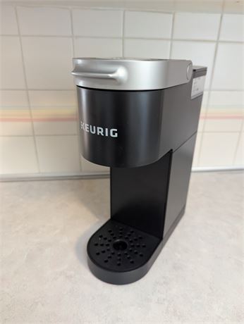 Keurig Pod Coffee Maker - Works!