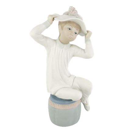 Lladro Porcelain Girl with Bonnet Figurine
