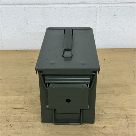StoutStuff Ammo Box - Lot 2