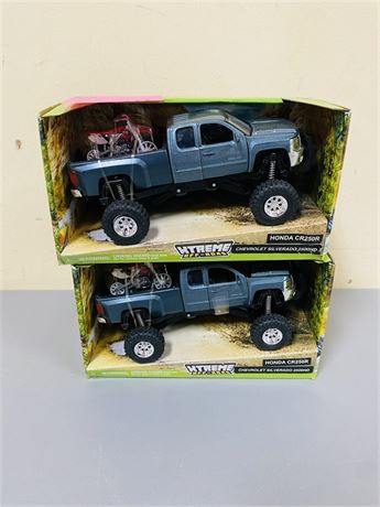 2 Xtreme Off-road Honda Dirtbike + Silverado Sets