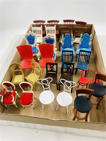 Fantastic Vtg Miniature Chair Lot
