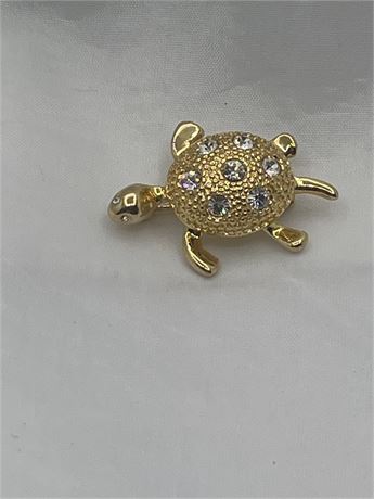 Signed Napier, goldtone  rhinestone turtle brooch