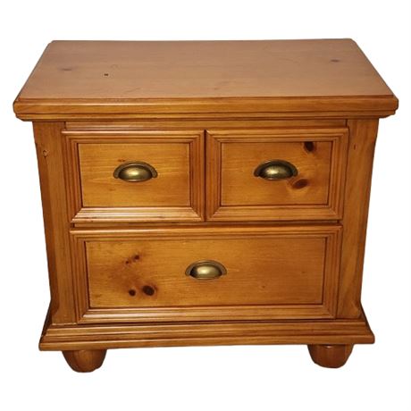Pair Rivers Edge Furniture Knotty Pine Two Drawer Nightstands
