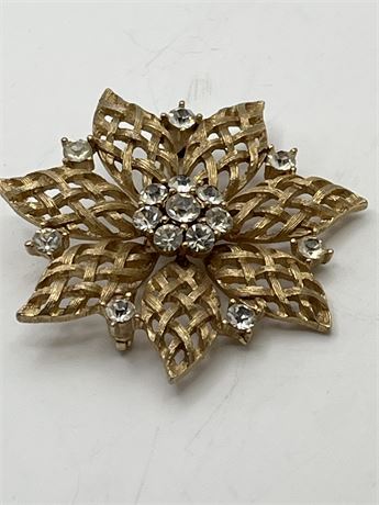Gorgeous, goldtone, radiant rhinestone, flowered brooch