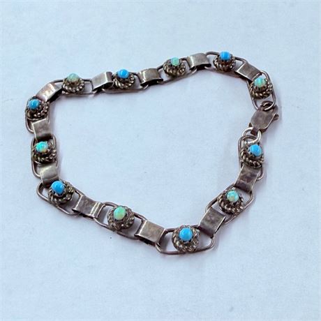 6.9g Navajo Sterling Opal Bracelet