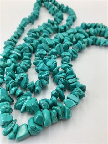 Sublime Vintage 3 Strand Polished Turquoise Statement Necklace