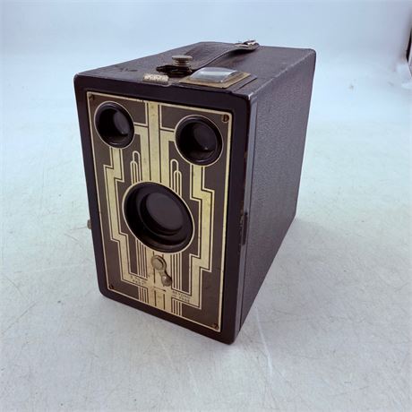 Brownie Six-16 Camera