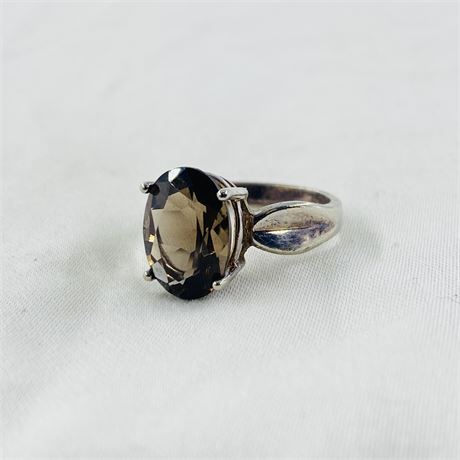 5.1g Sterling Ring Size 10.5