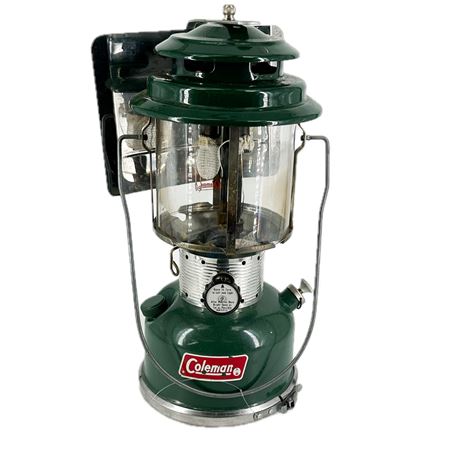 Vintage Coleman 1960's Gas Lantern with Carrying Case