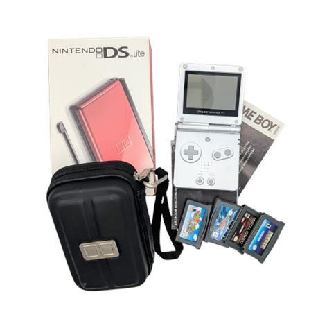 NIB Nintendo & Gameboy with Games
