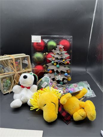 Christmas & Snoopy