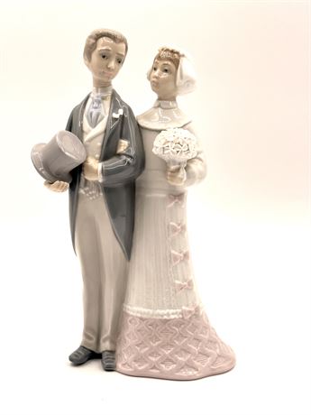 Lladro Wedding Bride and Groom #4808