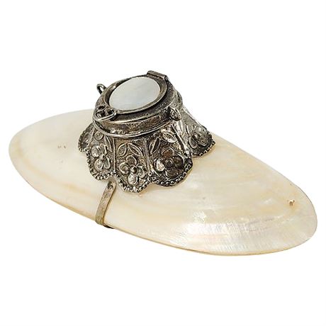 Vintage Mother of Pearl Shell & Silver Tone Snuff Box
