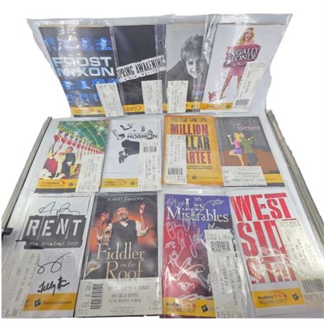 Lot of 12 Local Cleveland Playhouse Playbills & Binder