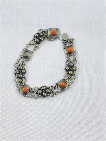 16.4g Vintage 5” Coral + Sterling Bracelet