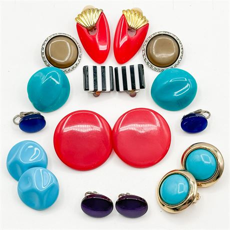 Lot of 9 Pairs Vintage Mixed Tones & Lucite Clip-On Earrings