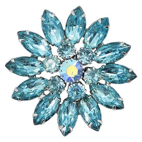Vtg Prong Set Aqua Rhinestone/Navette Flower Brooch