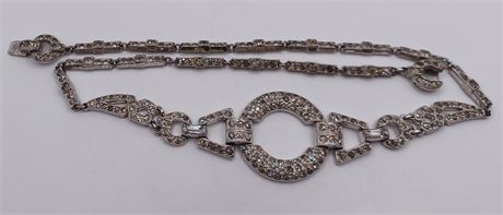 Vintage silver tone in clear rhinestone necklace approximately 16 in