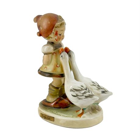 Vintage Hummel Figurine