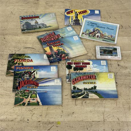 Souvenir Postcard Sets