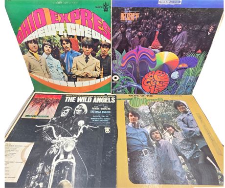 Lot of 4 VTG records--The Monkees, BeeGee's. Ohio Express
