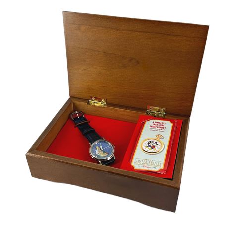 NIB Disney Watch Collectors Club Series V Mary Pochantas Watch