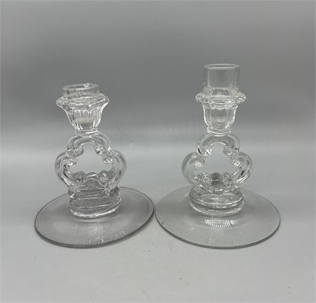 Cambridge Keyhole Candle Holders