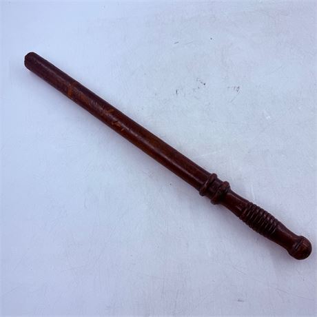 Antique 20” Police Club