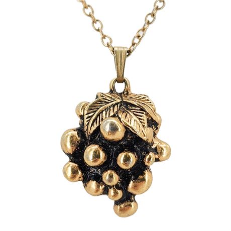Vintage Gold Tone Grapes Pendant Necklace