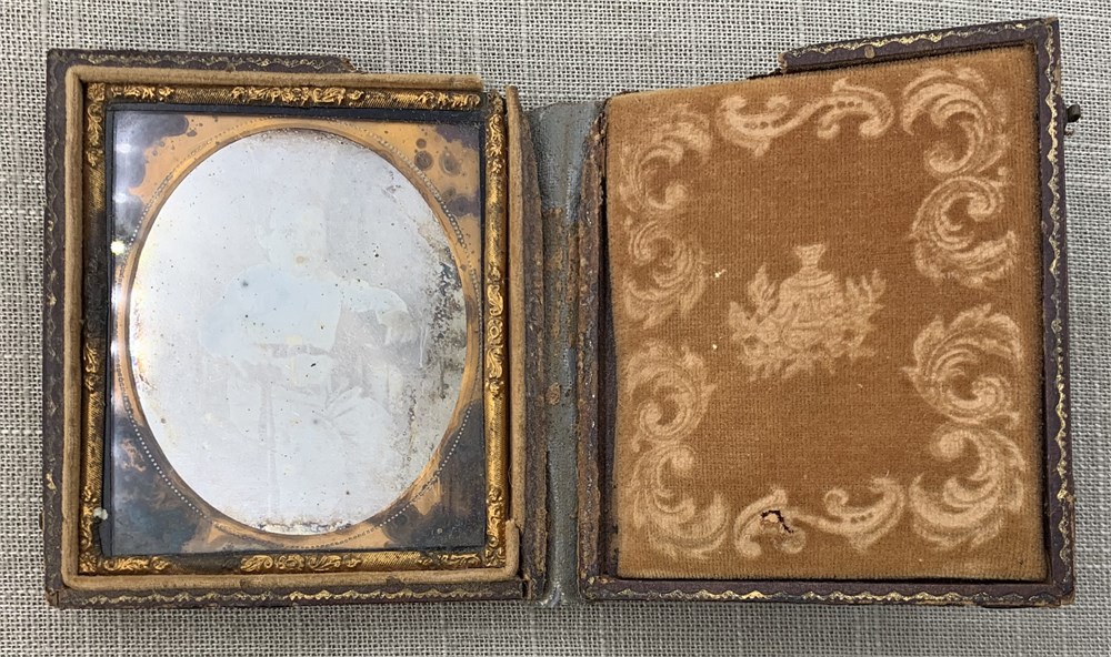 Great Lakes VNTG - Large 1850s Victorian Child Daguerreotype, Cased ...