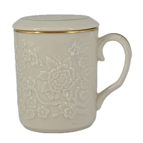 Lenox Ivory Porcelain Mug with Lid and 24K Gold at Rim