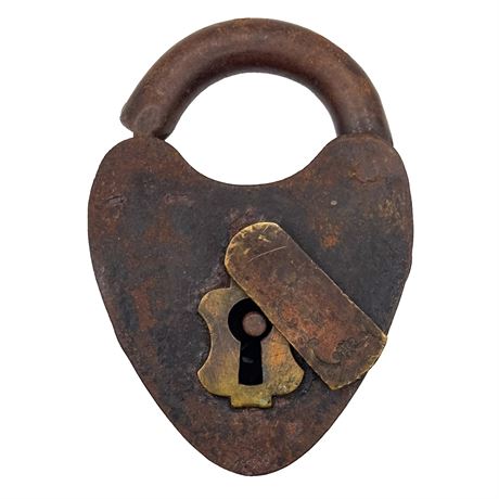 Cast Iron Vintage Hear-Shaped Padlock