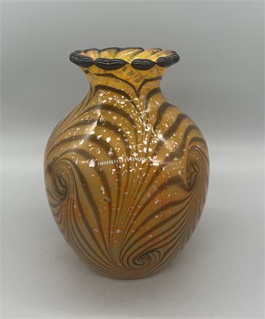 Fenton Dave Fetty Coil Vase With Mica Flakes